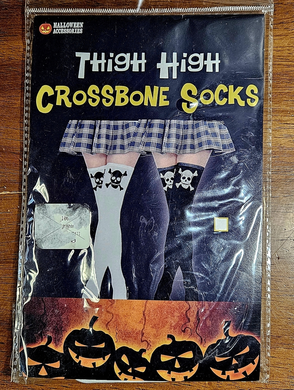 Skull And Crossbone Thigh High Socks White With Black Skull 1 Pair